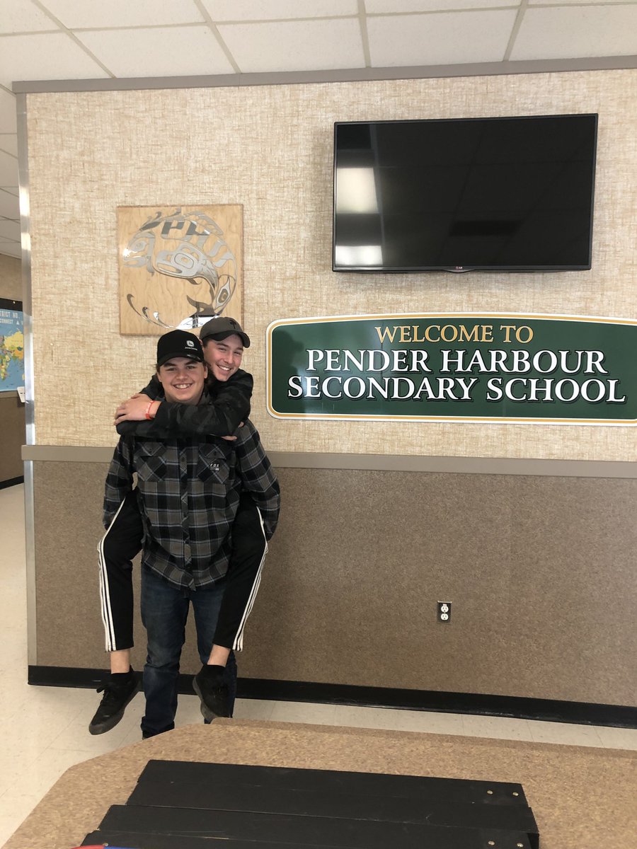CLekakis's tweet photo. Super proud of our Sakinaws Nolan and Jakob who found a stranded 90 year old motorist who had been stuck in their car for three days without food and water and stayed with him until help arrived. #PenderHarbourHeroes #SD46 https://t.co/bWdM95m4oE