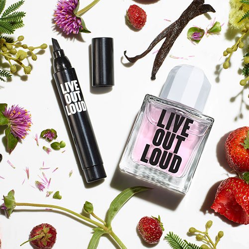 AvonLadyNJ's tweet photo. Turn up the volume!
#WomensFragrances #fragrance #FragranceSpecials #USA #NorthAmerica #UnitedStates #AvonProducts #AvonUSA #Campaign22 https://t.co/KD2EvOr4eg https://t.co/HpsYau1m8Q