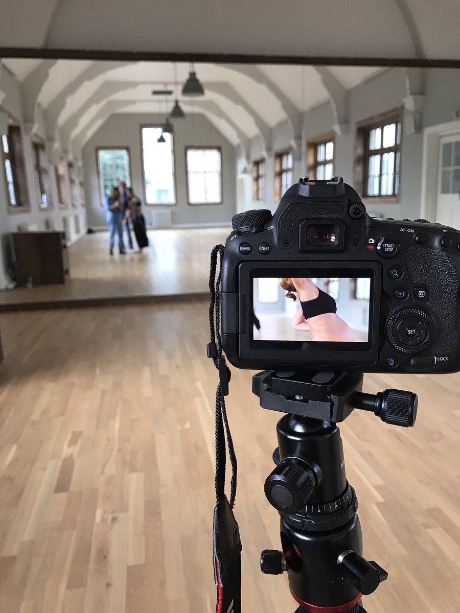 Feeling much more in awe of my pregnant body 3rd time around. So happy to have captured this precious point in time...