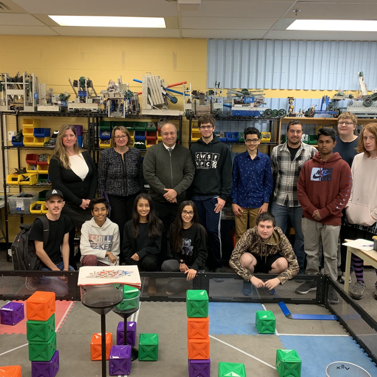 cynthia_shelley's tweet photo. Thanks to Leanna and Kathy from Alberta Education who visited @WWhighschool to learn about WW’s computer science @FMPSD @DougNicholls2 #QueensInCode #SecurityUpgrade #AI #WestwoodCoders #YouthComputing #3DPrinting #CommunityCodeDay #ScienceFairInnovation #WeatherStation #Robotics https://t.co/JMiWGSHWbS
