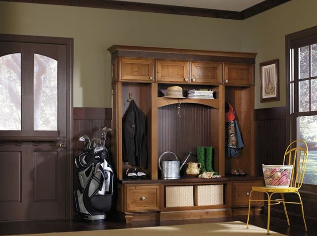 Cabinets_Direct's tweet photo. Cabinets don't just have to be for the kitchen and bathrooms, they can be used all around the house to keep your life organized and stylish.🍎 https://t.co/EBVjbcjQyH https://t.co/cFkqxqXCM9