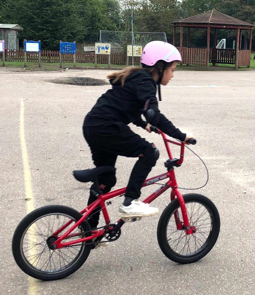 abbotsstaff's tweet photo. 5 Morpurgo wanted to join in with the BMX fun. #WeCan every child challenged themselves out leapt out of their comfort zones #GrowthMindset https://t.co/3SdNhMB5JQ