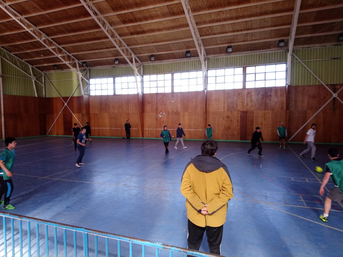 JUNAEB_AYSEN's tweet photo. HOY!!...Participamos del inicio de las II Olimpiadas del Programa de Residencia Familiar Estudiantil #PRFE, organizadas por @demcoyhaique @EquipoJUNAEB @ayudaJUNAEB @municoyhaique #JunaebEnTerreno https://t.co/OQPSAnDAg3