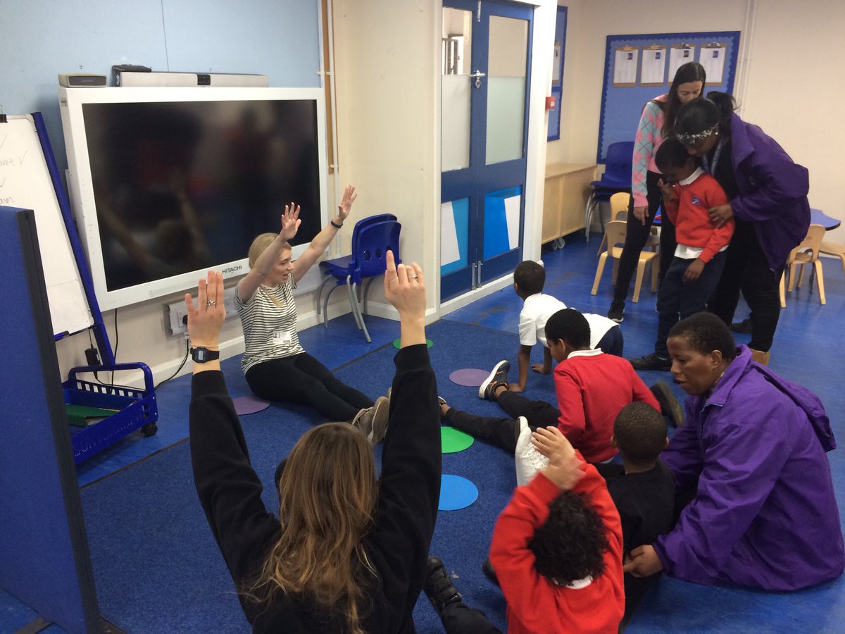 woodlarkautism's tweet photo. Learning new sequence in our weekly dance sessions #VTDance #verathediva#thomasschoolsfund#dance https://t.co/UqtnAH8LVq