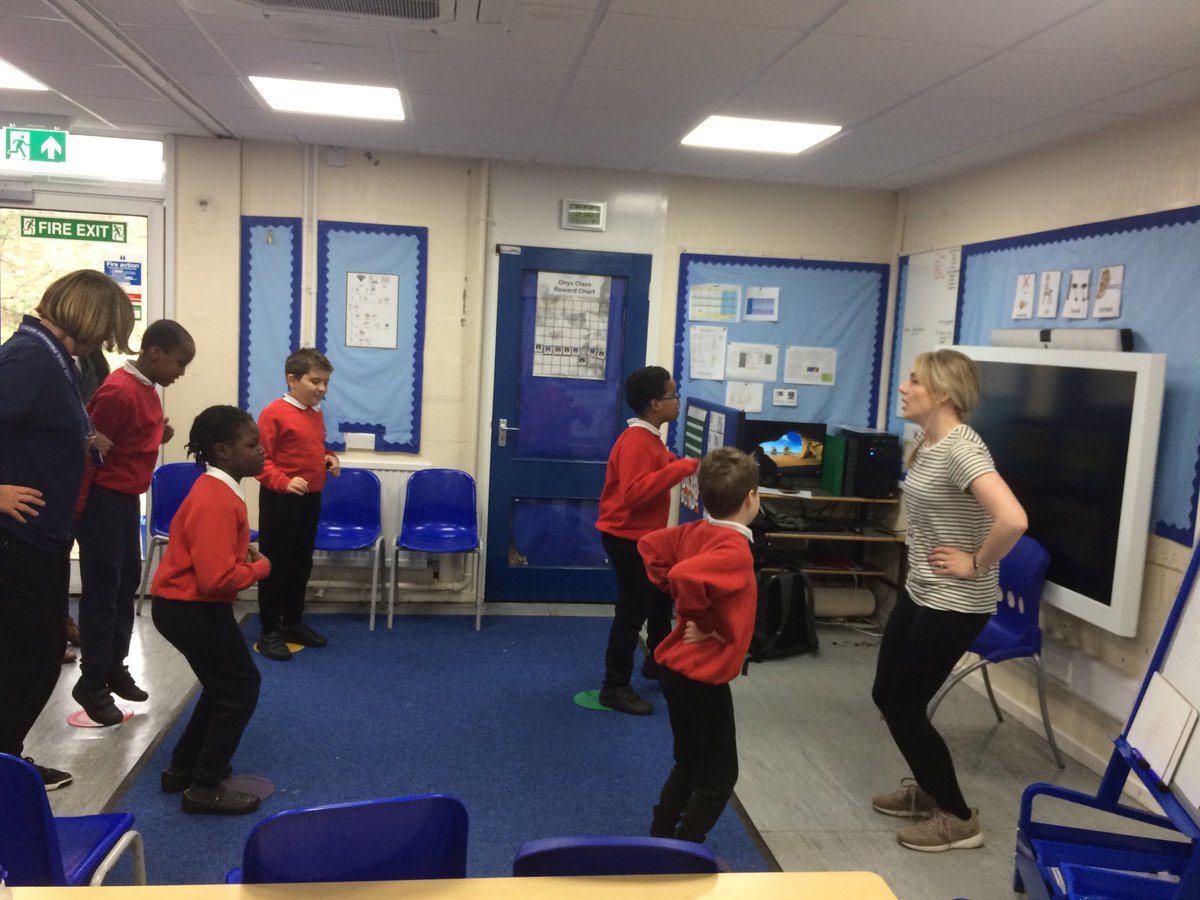 woodlarkautism's tweet photo. Learning new sequence in our weekly dance sessions #VTDance #verathediva#thomasschoolsfund#dance https://t.co/UqtnAH8LVq