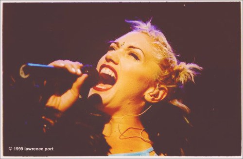 ¡HAPPY BIRTHDAY GWEN STEFANI! you deserve the best 