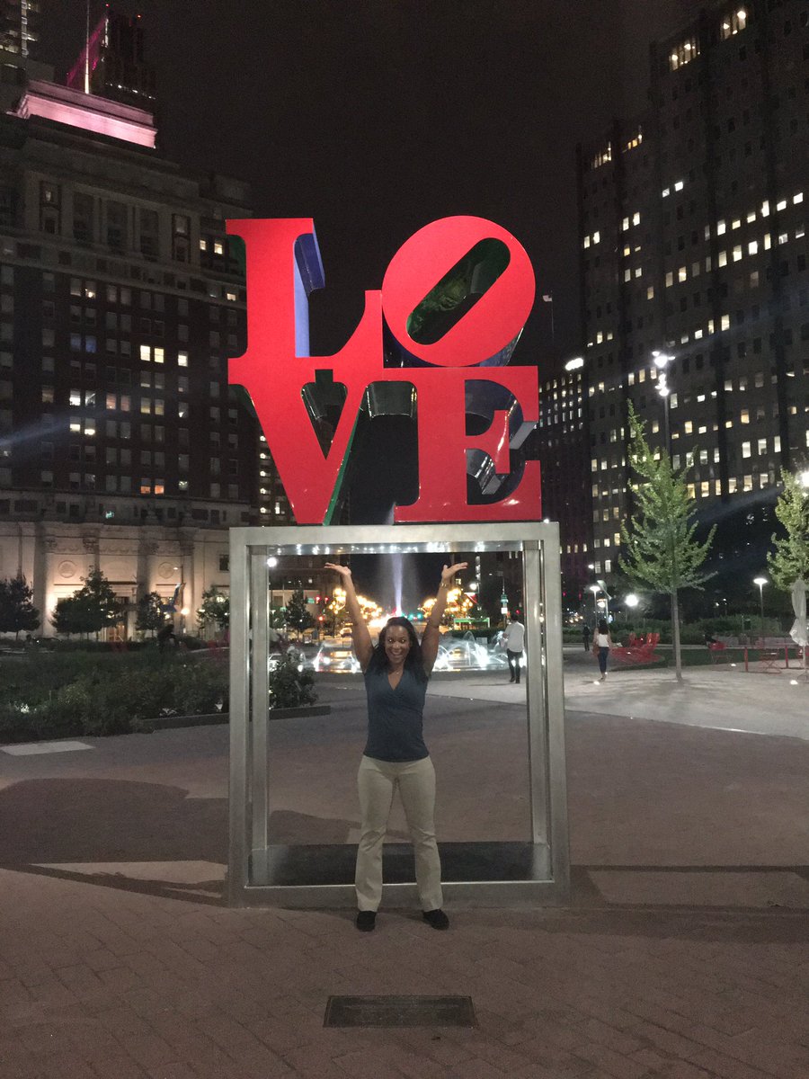 DeniseWX's tweet photo. Honored to work for a company that believes in professional growth- thanks @nbcuniversal for organizing this wonderful #weathersummit! Always fun to learn about weather and get to see old friends & meet new ones. #philadelphia #brotherlylove #sisterlylove #Telemundo #NBC #weather https://t.co/pqYEwYadKj
