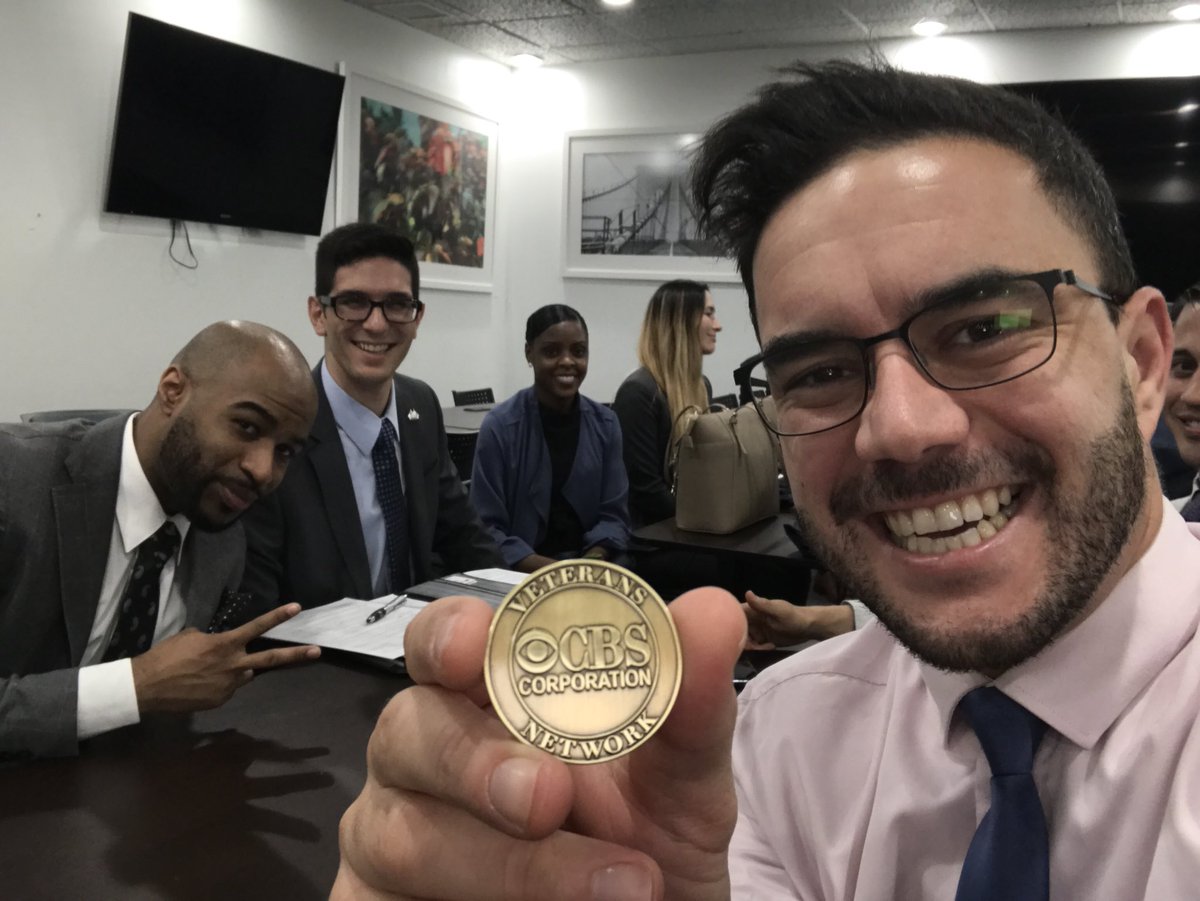 RussellMidori's tweet photo. Honored I was asked to speak to veterans from @SyracuseUniv about careers in journalism @cbs through #cbsvetnet https://t.co/qjLnADHoFD