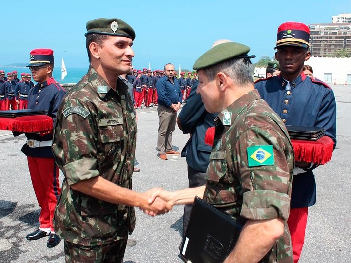 cmlexercito's tweet photo. No dia 27 de setembro, o Museu Histórico do Exército e Forte de Copacabana (MHEx/FC) comemorou os seus 105 anos de existência com uma formatura de grande vulto realizada no Campo de Marte. Confira matéria na íntegra. #mhexfc #cml #exercitobrasileiro
https://t.co/pD1NJQ6BWl https://t.co/HcLmiWgfCf