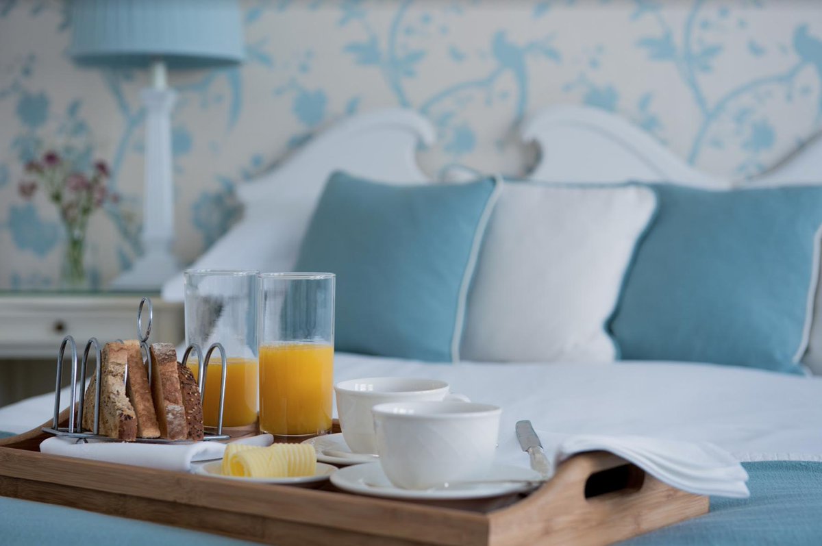 ClaremontHove's tweet photo. Here at The #Claremont, we offer eleven generously sized #hotel #guest rooms, including three #deluxe β two with luxury four #posterbeds β plus two #superior doubles, three classic doubles and three #stylish singles. ποΈπ
https://t.co/8ySt0yO0Ax
#SussexHour #Luxury #Hotel https://t.co/tJInRGvPv9