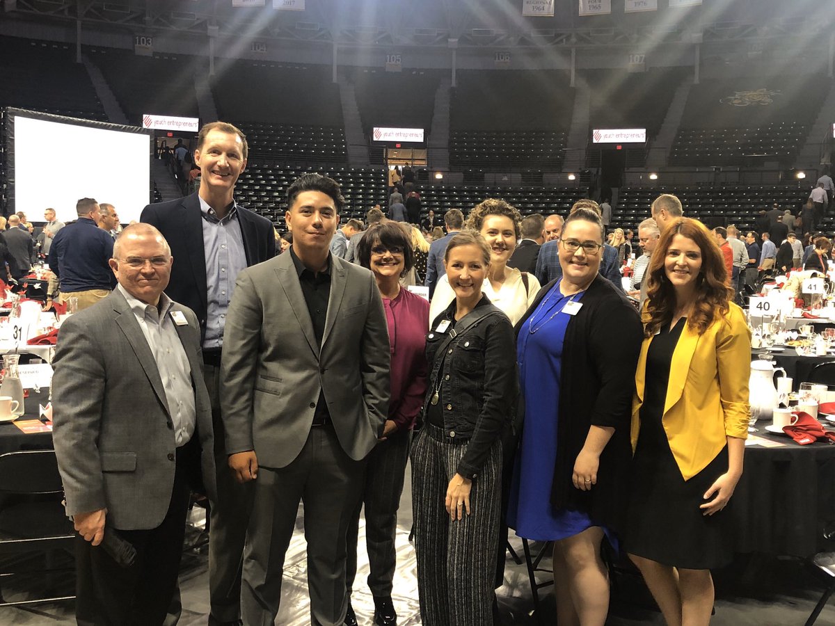 courtneysendall's tweet photo. Had breakfast with my @wsutech co-workers and heard from Annie, Chase &amp; Liz Koch at this morning’s @YouthEntre’s #BusinessForBreakfast event. https://t.co/JQLpnVtFKU
