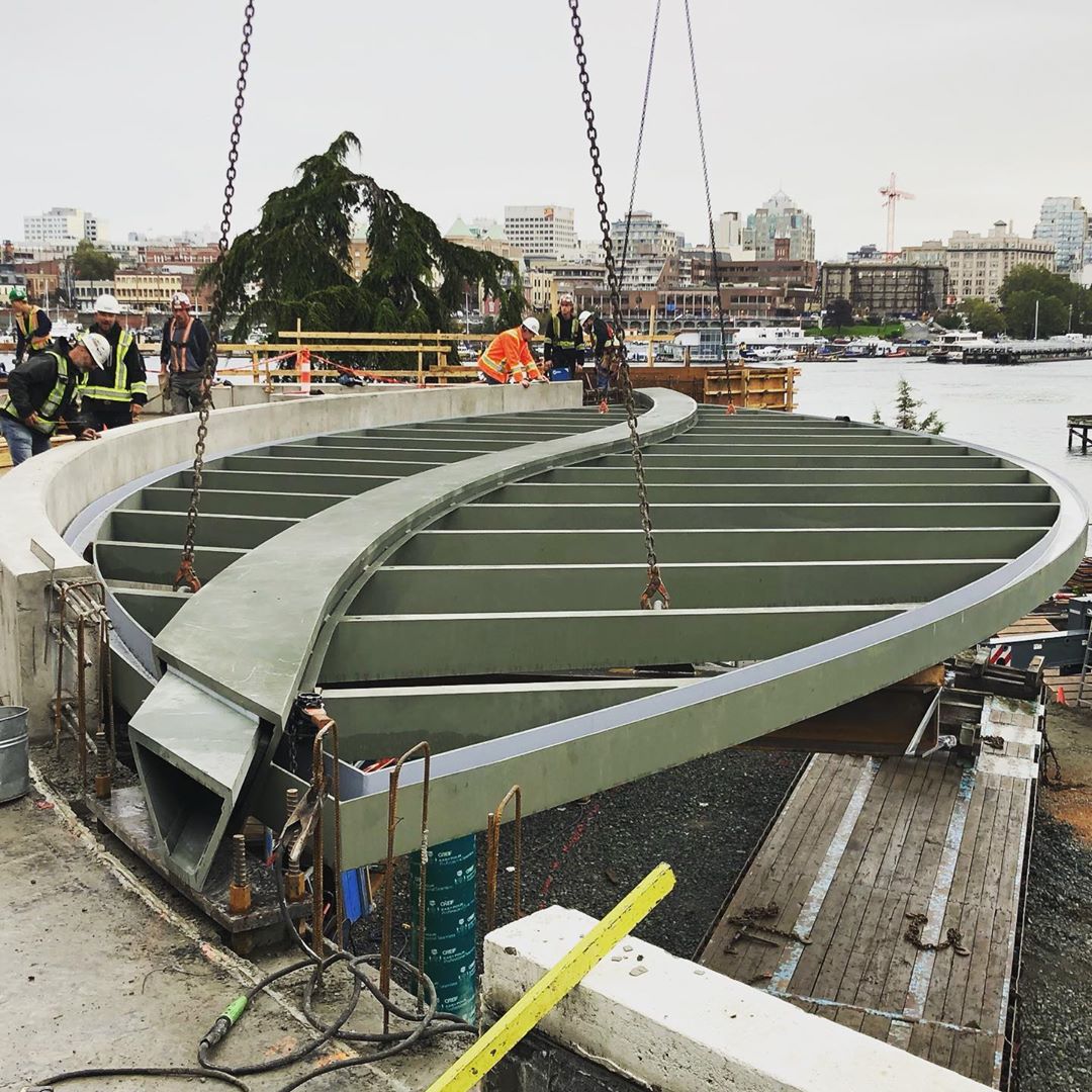 LaurelPoint tweet media