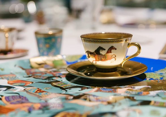 PointeaCalliere's tweet photo. Dernière fin de semaine de l'exposition #FranceATable @PointeaCalliere 🍴 Rendez-vous au Musée samedi 12, dimanche 13 et lundi 14 octobre de 11h à 17h! Venez satisfaire votre curiosité et comprendre l’importance du legs culinaire français 👉 https://t.co/EFCZpwvKEz https://t.co/cs61vt8eqA