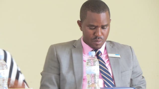 Tumba_College's tweet photo. @TumbaCollegeTCT  Abatozwa bahawe ikiganiro “Kwizigamira bigamije ishoramari mu kubaka u Rwanda twifuza” #inductionWeek2019 cyatanzwe n’ Abatoza baturutse muri Ejo Heza GAJU MBONIMPA Delphin @BankofKigali  &amp; NIWEMWIZA Emilienne @EjoHeza_Pension . https://t.co/tYoRstDnyh