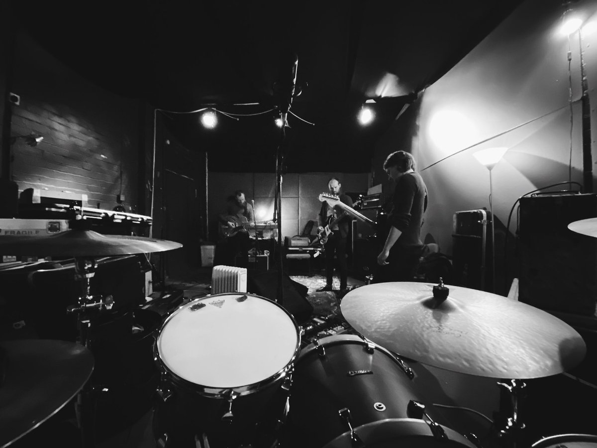 Simonfogal's tweet photo. Back in the studio.... @iLiKETRAiNS #ILT4 https://t.co/i7W1qi0bR5