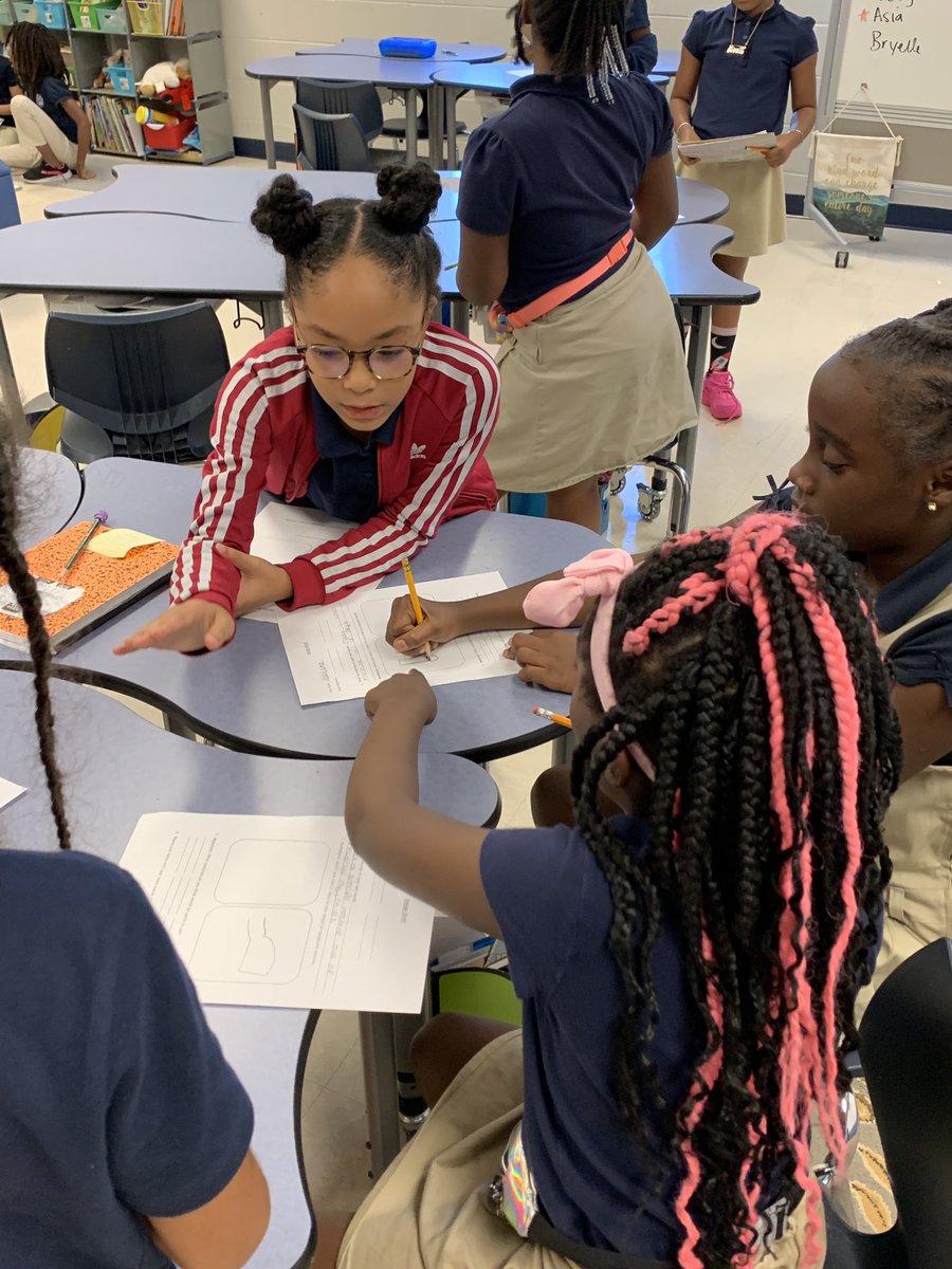 TeacherTwinning's tweet photo. Planning what simple machines we are going to build using recycled materials! #ChildrensEngineering #STEM @TeachingSTEM @NASASTEM https://t.co/zN7HQ4aInZ