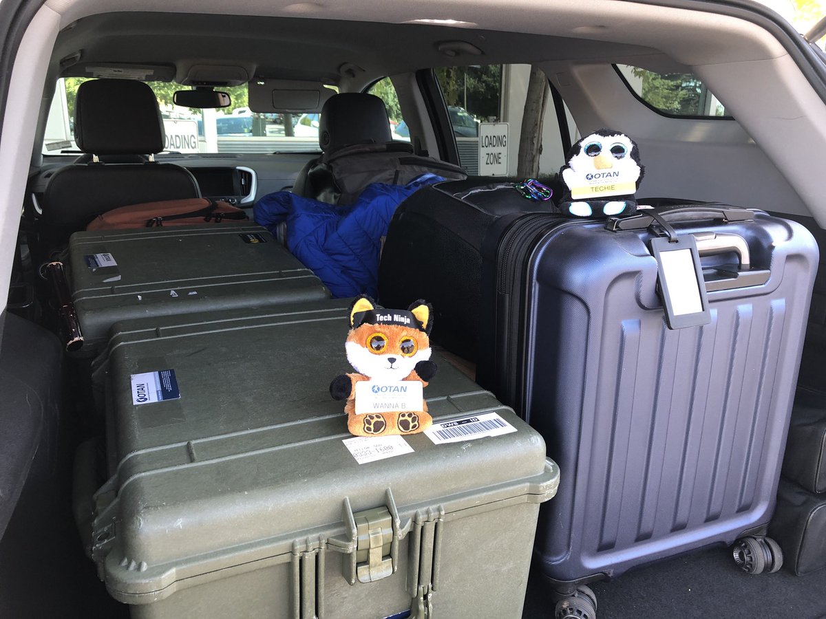 Techie and Wanna B are on their way to CATESOL! Molly wanted to ride with her mom this time. They’ll all be at the OTAN booth, #106 between sessions. Stop by and say hi! <a href="/otan/">otan</a> <a href="/OTANNeda/">Neda Anasseri - ندى النصيري</a> @SCOETech #catesol19 <a href="/CA_TESOL/">CATESOL</a>