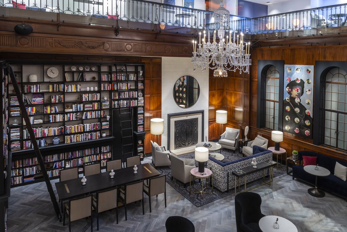 Taking place in the beautiful Heathman Hotel Library, join Chef Vitaly Paley on October 16 for the first Paley &amp; Friends, a dining series with classical music from <a href="/FOCM_PDX/">Friends of Chamber Music Portland</a>

Visit the link in our bio for tickets to "A Bit of San Francisco"