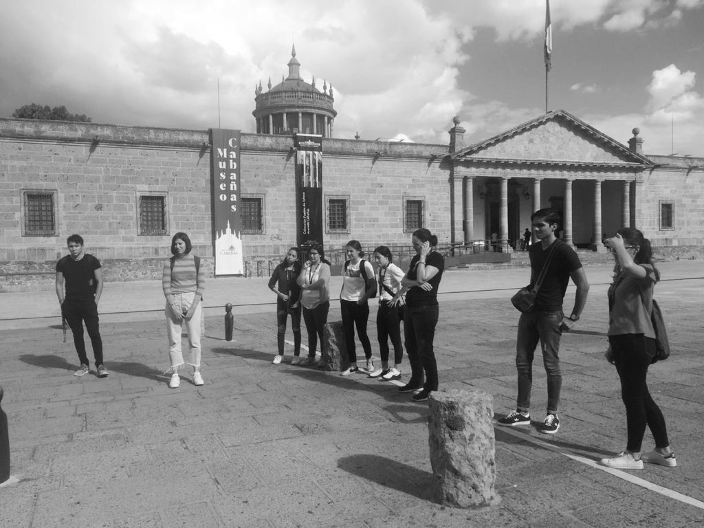 TRAZOiteso's tweet photo. Taller de Fotografía de Carolina Jasso en el Centro https://t.co/3LMrzP2t1T