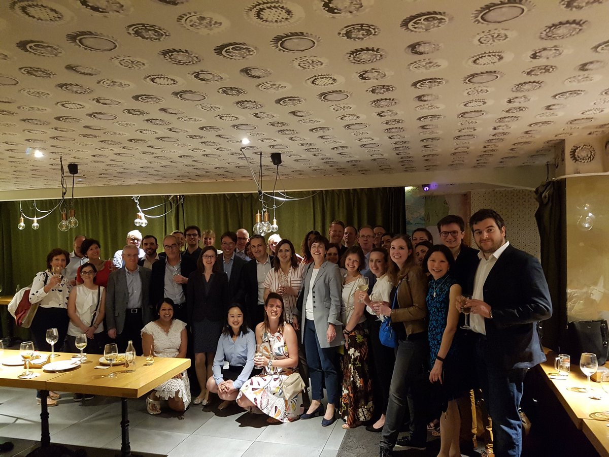Sheilaramjug's tweet photo. Fun times had by Early #ERS career members as well as not so early members! Great to share ideas and to discuss the future possibilities #Assembly13 #PH #PAH #PE #thefutureisbright @HelpMyBreathing @wginsing @OSitbon https://t.co/cG106Fkr9P