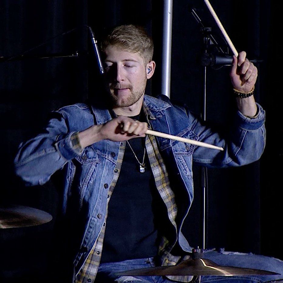 Re-live our performance at <a href="/rogersplace/">Rogers Place</a> or if you missed it, catch the excitement for the first time. youtu.be/YfxGmR7kxjM

#rogersplace #yeg #local #edmonton #rock #concert #hockey #eltonjohn #arena #oilers #nhl #music #aor #junior #whl #oilkings