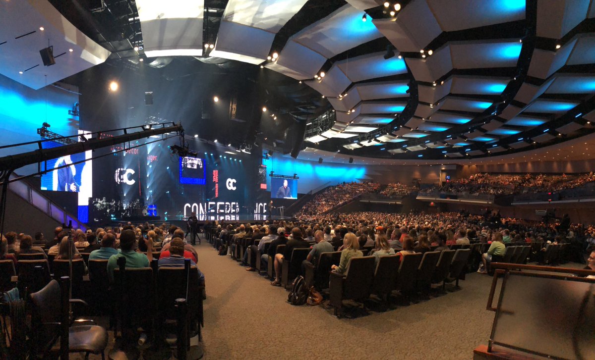 marcosperez's tweet photo. Today @GatewayConf I had the pleasure of hearing @charismahouse author, @PastorMark preach the WIN YOUR WAR message. This has to be one of the most grounded, balanced and profoundly substantive msgs on spiritual warfare I’ve ever read or heard. https://t.co/rld1f6OlHt