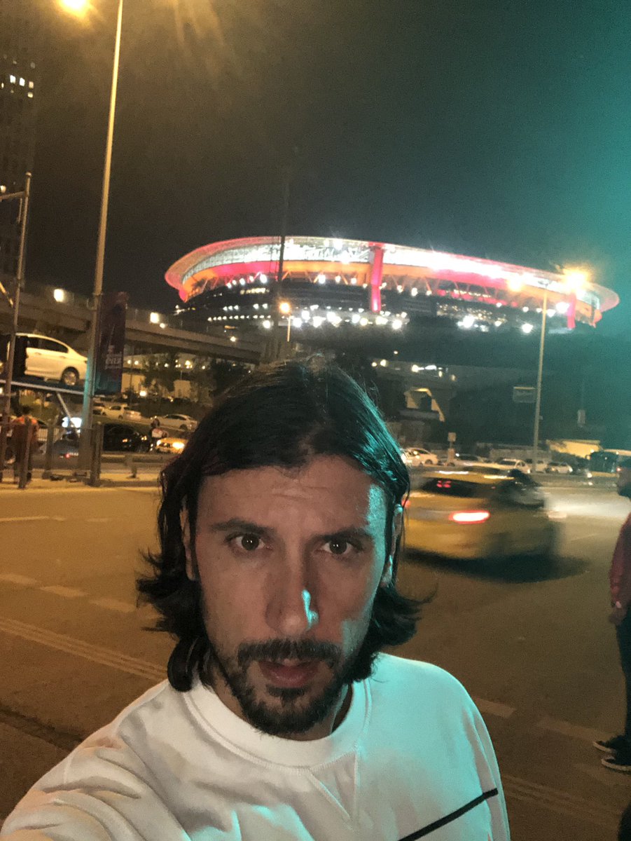 ZaccardoC's tweet photo. #GalatasarayPsg 0-1 @ChampionsLeague 
#Istanbul #turchia #ChampionsLeague #Galatasaray #Psg https://t.co/KVlxIrSCOz