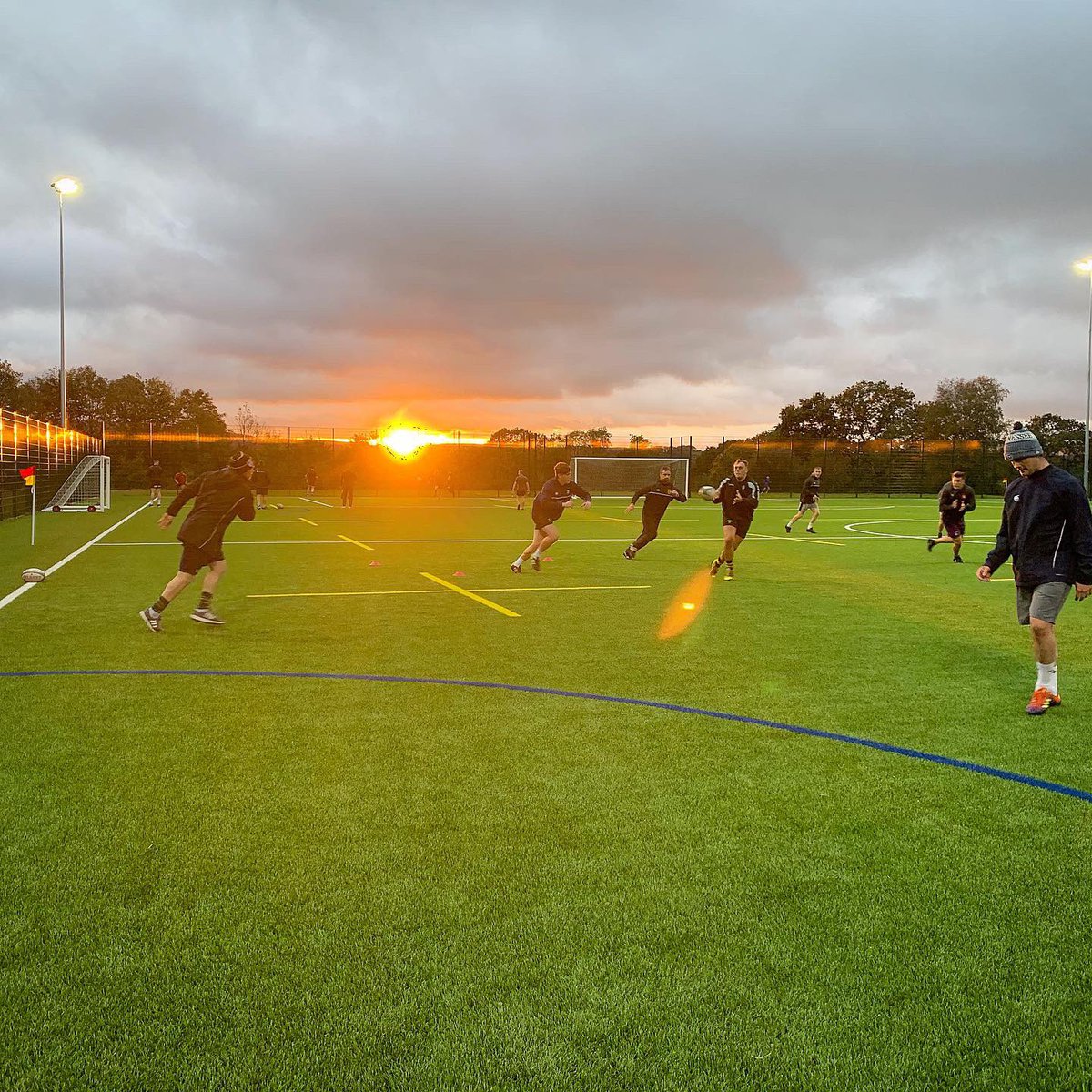 DHTransport's tweet photo. Cracking short but sweet training session tonight for
@Beddaurfc 1st team squad
πππ ππ
#3gpitch #trainingfacility #bryncelynnogcomprehensiveschool #beddau #beddaurfc #rugbytraining #rugbygram #trainingsession #rugbyunion #wruchampionship #greenandgold ππππ https://t.co/VBhqBvrfKd