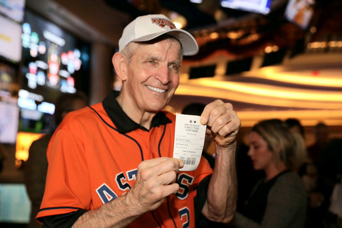 br_betting's tweet photo. .@MattressMack has done it 🚨🚨🚨

$3.5 MILLION bet on the Astros to win the World Series 😮

(via @DKSportsbook) https://t.co/Aw7QwqpeU9
