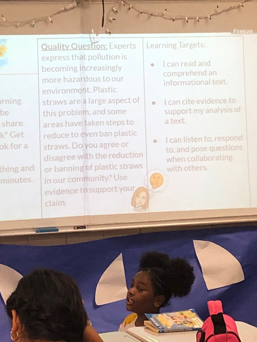 JordanWhaley115's tweet photo. Socratic Smackdown is what’s going down! #qualityquestion #collaborate #speakingandlistening #engaging #cehpride #cehimpact #ocsknoact #GoBigO https://t.co/RDA0GZcHI6