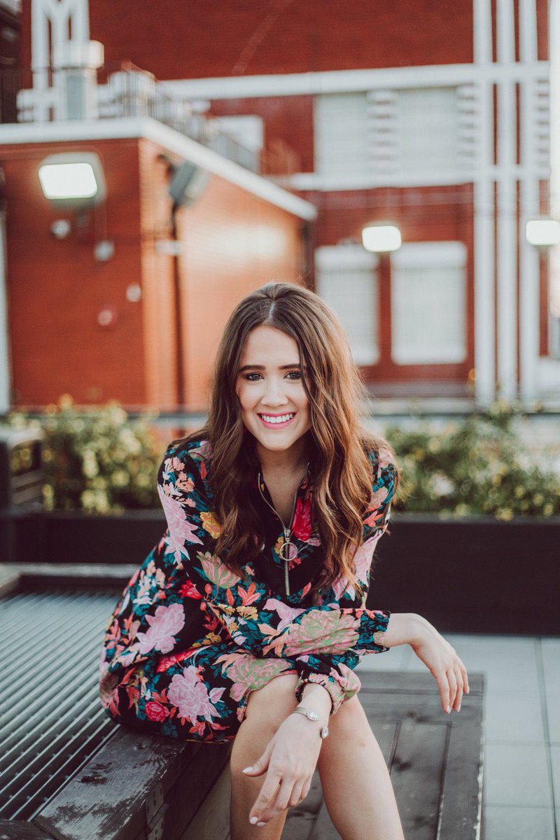 _brendenw's tweet photo. 1 Hour Portrait Session Giveaway (worth $500)📸

-3 Outfits
-2 Locations
-ANYONE in the DFW area can enter!!!!

All you have to do is retweet to enter😁 Winner will be chosen Friday October 4th https://t.co/cTOkHRBlB8