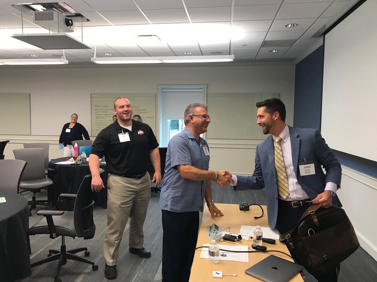 julie_jdavis's tweet photo. Intentionally connecting at the SECOND IN COMMAND Institute. ⁦@OAESA⁩ https://t.co/2I1r3vIBFZ