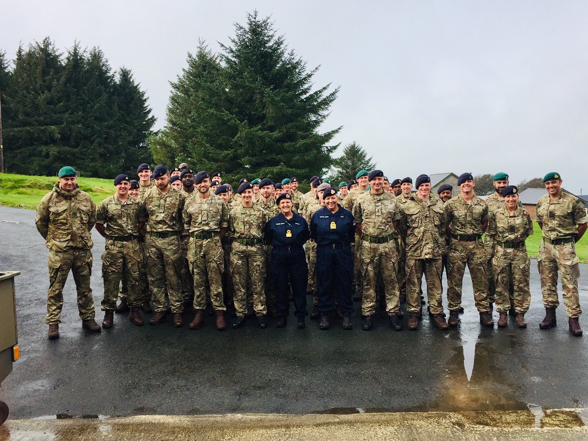 CdreIngaKennedy's tweet photo. Great to visit the Commando Forward Surgical Group/Medical Reception Station who are preparing for their deployment to Norway. Trying out new infrastructure, and innovative telemedicine. @TheCFSG @RoyalMarines @JHubMED_Defence @DMS_DG https://t.co/KXMbrcQzb9