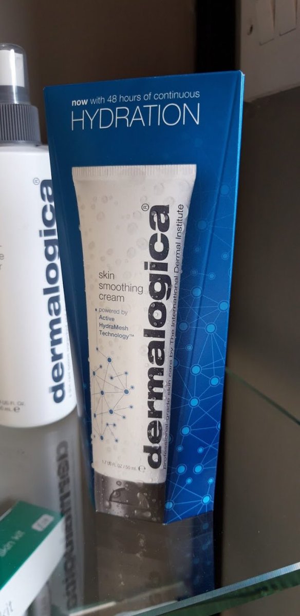 171Salon's tweet photo. We’re not just a hair salon - we offer loads of brilliant beauty treatments including facials using @dermalogica. Our fully trained beauty experts will work to your own skin needs and find the product that’s perfect for you. #islington https://t.co/jgJH0oXiA4