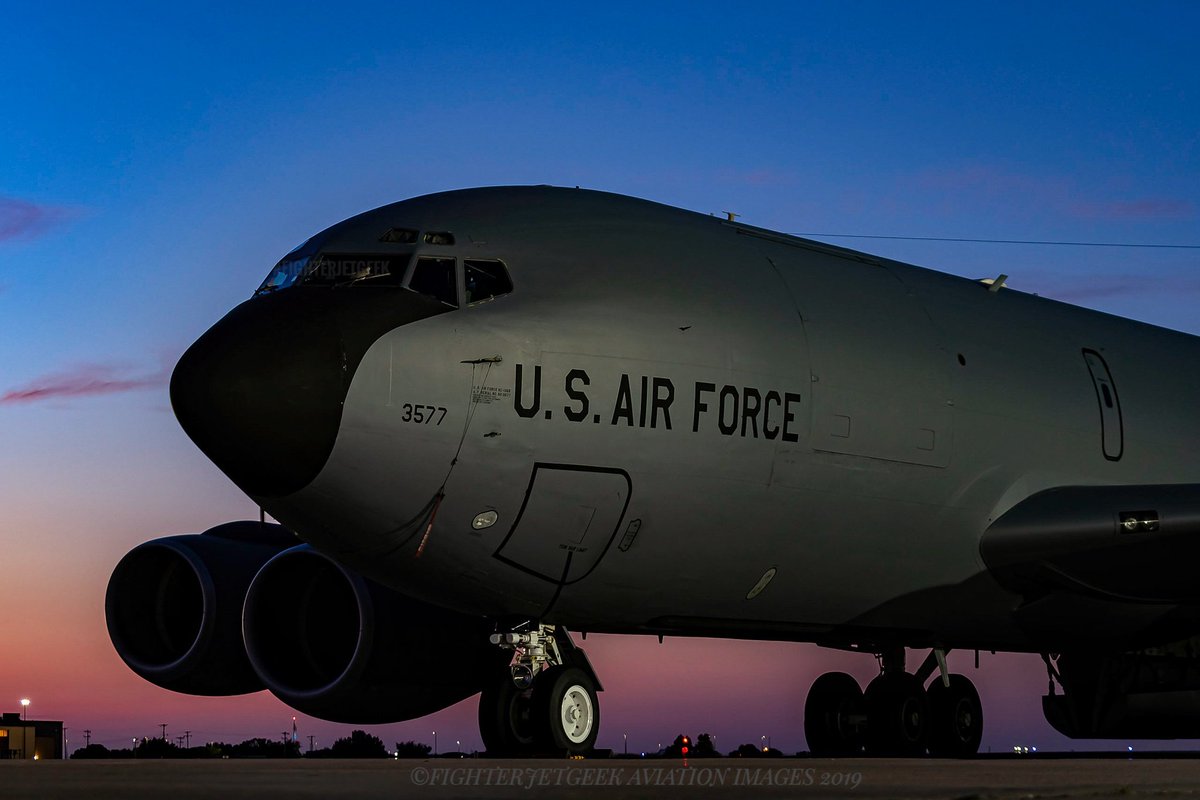 fighterjetgeek's tweet photo. Stratotanker Swan Song'~
'BACKY 1-1', a KC-135R s/n #62-3577, from the 916thARW based at Seymour-Johnson AFB, captured at the end of a late summer day at KOKC. By the end of October, the 916thARW will no longer fly the -135. #NKAWTG #TankerTuesday #FighterJetGeek https://t.co/hchcv0ryQh