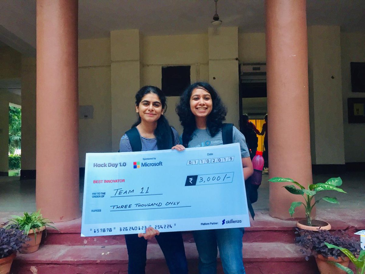 knowShubhangi's tweet image. Delighted to participate in the @Microsoft Student HackDay with @SashrikaKaur. Our idea and design got special praise ! 👩‍🎨

#microsoftstudentpartner #hackathons #github #azure #chatbot #design #womenintech #ImagineCup @MicrosoftIndia @arkodyutisaha @skillenza @Innerveigdtuw