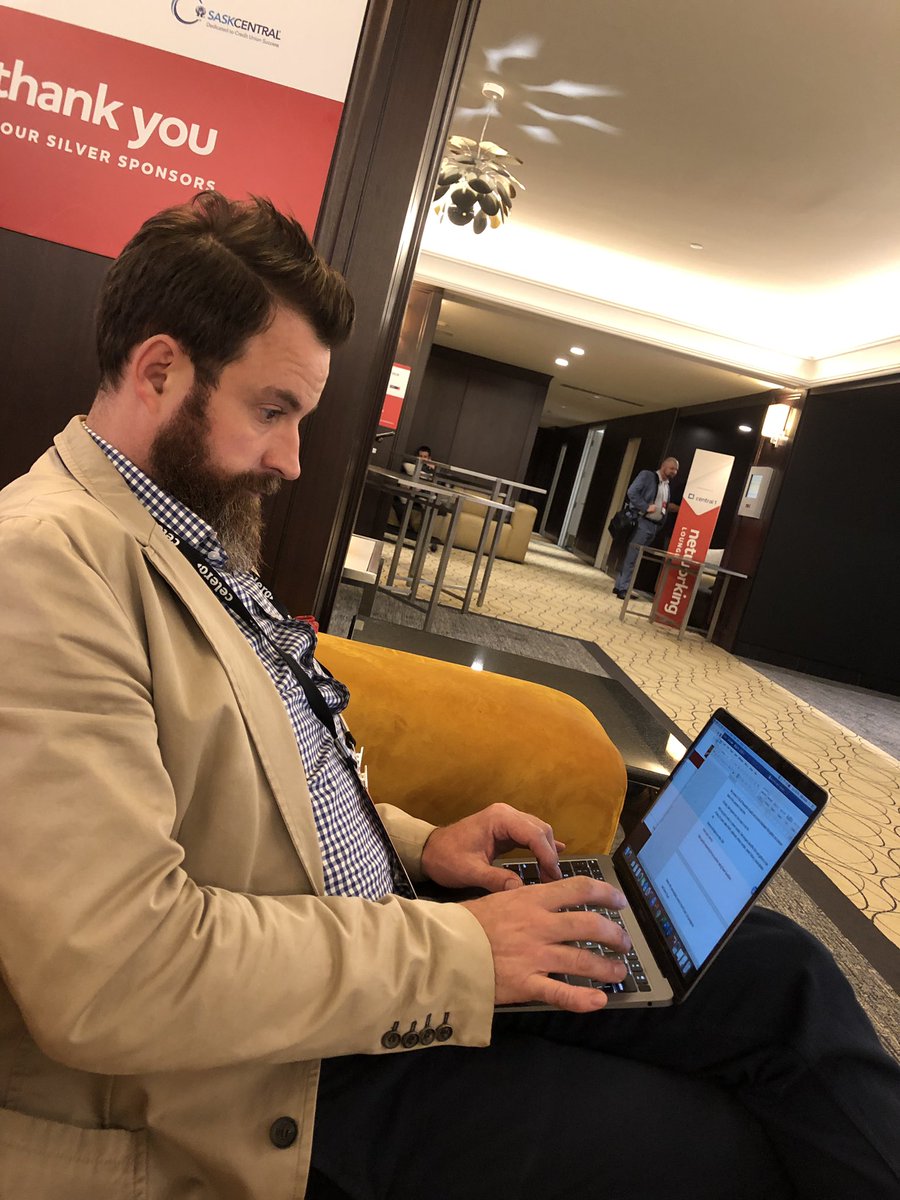 owl.co tweet media