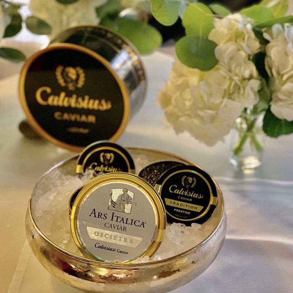 CalvisiusUSA's tweet photo. Thank you #marcjsievers for a gorgeous styling of our #CalvisiusCaviar at #newportmansions #nmwff https://t.co/kWHmACqseL