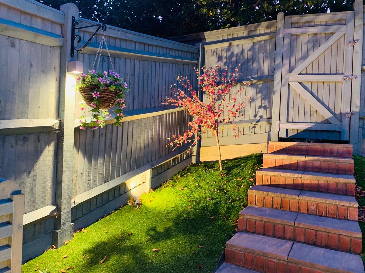 Another Garden bought to life by the team at CBE 👌🏻

We are very pleased to say that both the customer and the team here were amazed at the transformation.