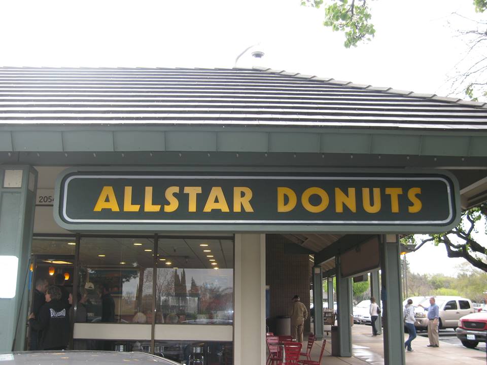 _SignsThatSell_'s tweet image. Signs That Sell has customers from all over Contra Costa county and would enjoy meeting you. Check us out today! signsthatsell.org #CustomOfficeSigns #CustomStorefrontSigns #CustomVehicleGraphics