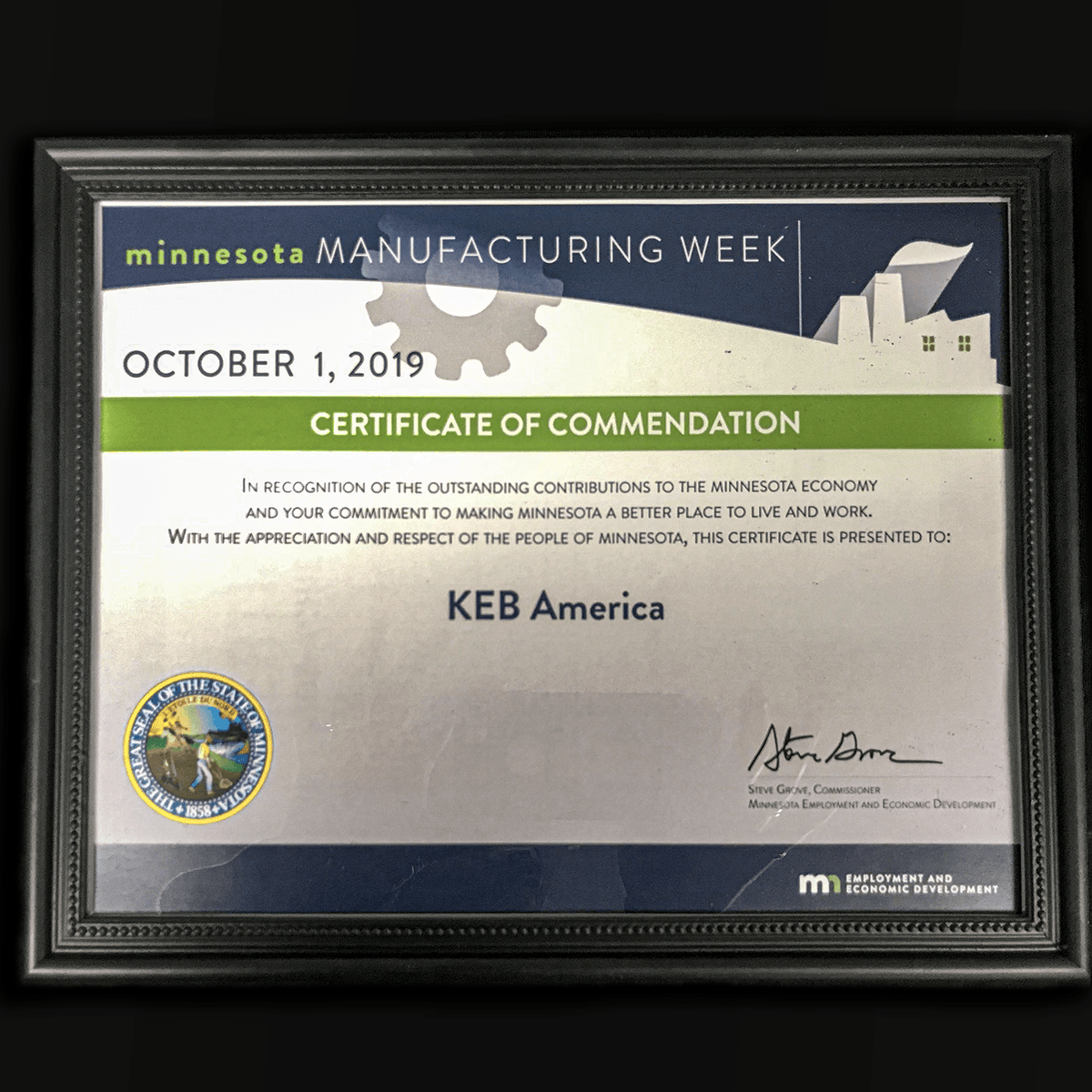 KebAmerica's tweet photo. Over 8,400 companies manufacture in Minnesota and we are proud to be one of them. #MinnesotaManufacturingWeek is Oct 1-7. Join us in celebrating the 2nd largest contributor to the MN economy.
#manufacturing #ManufacturingJobs @mndeed @grove @GovTimWalz @Shakopee #madeinMN https://t.co/Kb57xUH5GC