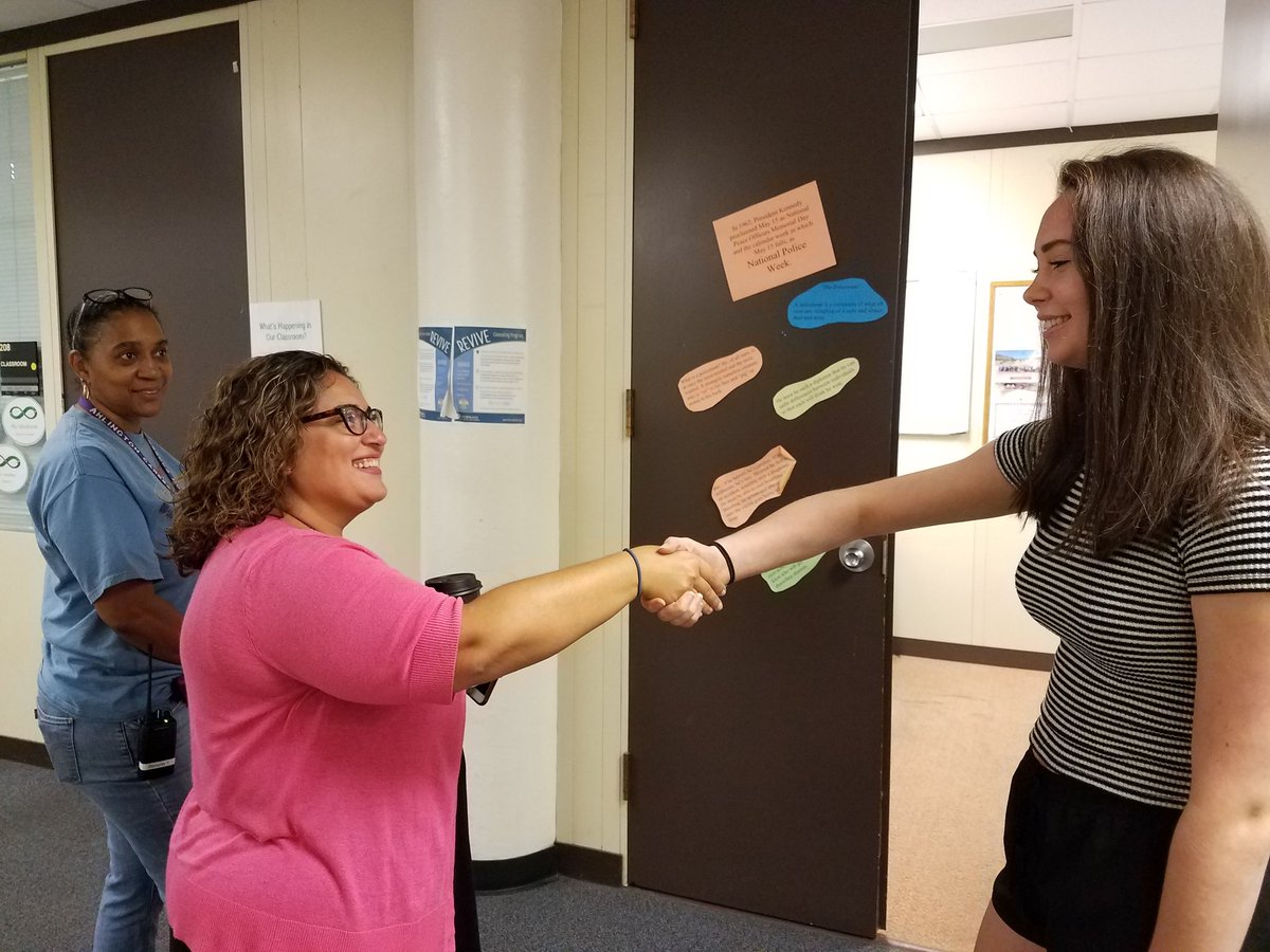 ACC_PT's tweet photo. Physical Therapy/Sports Medicine students presenting their elevator speeches in preparation for the ACC Career Expo. Students hope to build confidence and polish their oral skills to secure possible internships at local medical facilities.@APSCareerCenter https://t.co/MPaqnDUICR