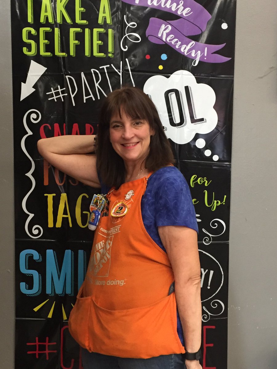 Celebrating CAM 2019 #selfieday