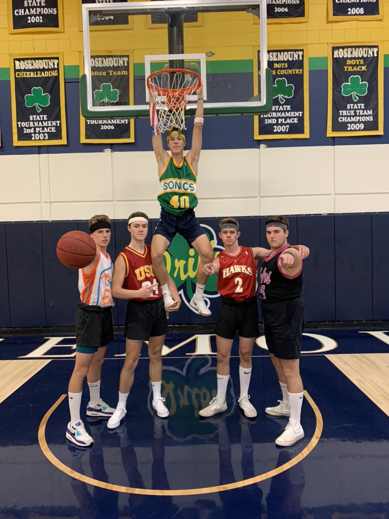 jt_heim's tweet photo. Tuesday: JERSEY day #ballwithmybros #headband @RosemountHSSCo https://t.co/mXKteXEom8