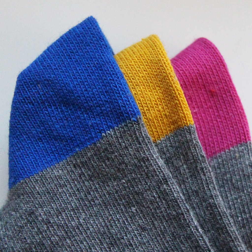 thatsocksuk's tweet photo. New sock designs have landed on our @notonthehighst shop to celebrate the start of #Socktober. #sbswinnershour https://t.co/szVaR3s0bp