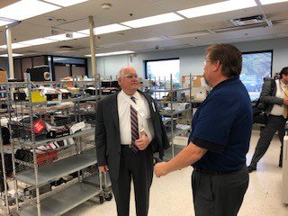 RTX_Policy's tweet photo. The @CollinsAero team in #Wichita provides customers w/superior after-sales support for our company's latest avionics system #ProLineFusion for the full range of business 🛩️. Thanks for supporting the #aviation industry @RepRonEstes & for visiting us in #KS04 today!#UTCinAmerica https://t.co/k7WPd3E8va