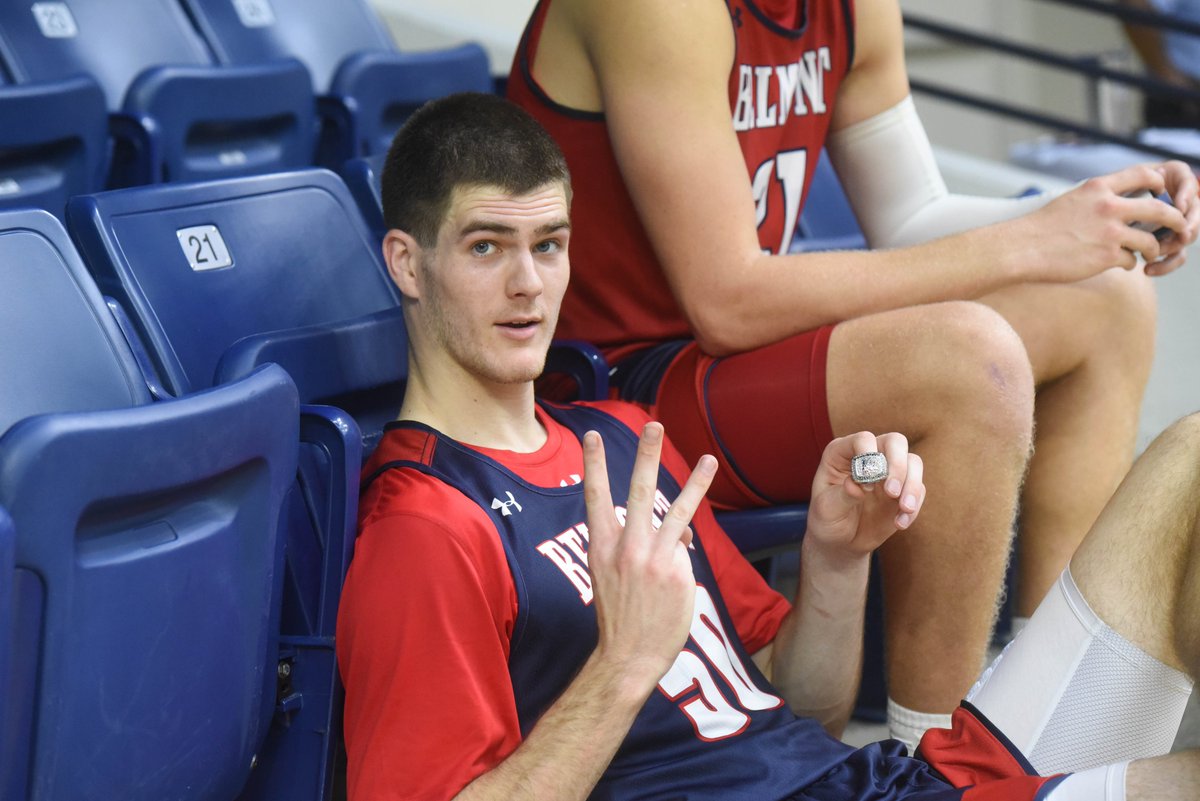BelmontMBB's tweet photo. “Alexa, play Big Rings by Drake.” 😎 https://t.co/hSyKNocIZ0