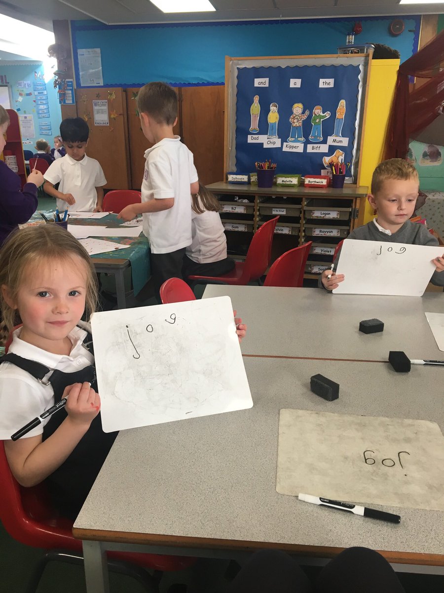 lasswadeps's tweet photo. P1P had lots of fun learning the j sound today! We even wrote some 3 letter words all be ourselves! #learninglolas https://t.co/OXxXZJtuFC