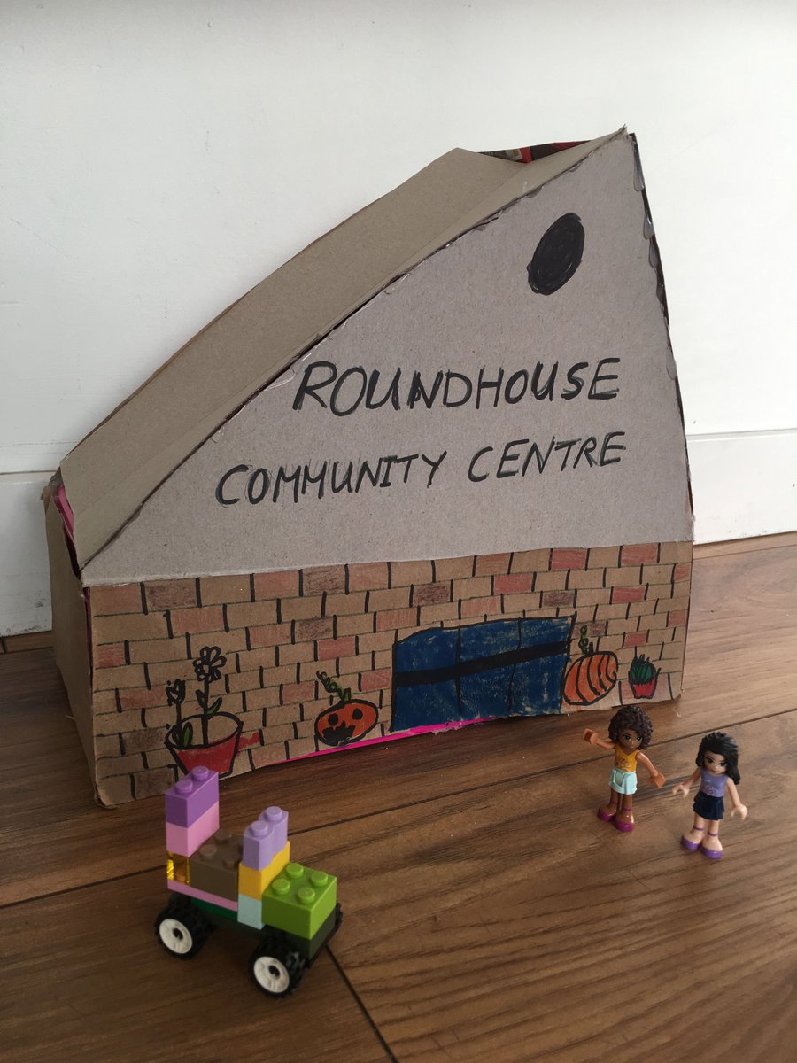 Thanks to Natalie aged 7 for the fan art! Built for her project on #community. Comes with pumpkins, a car, flowers, lots of bricks, and a couple of #BFFs <3 #honoured