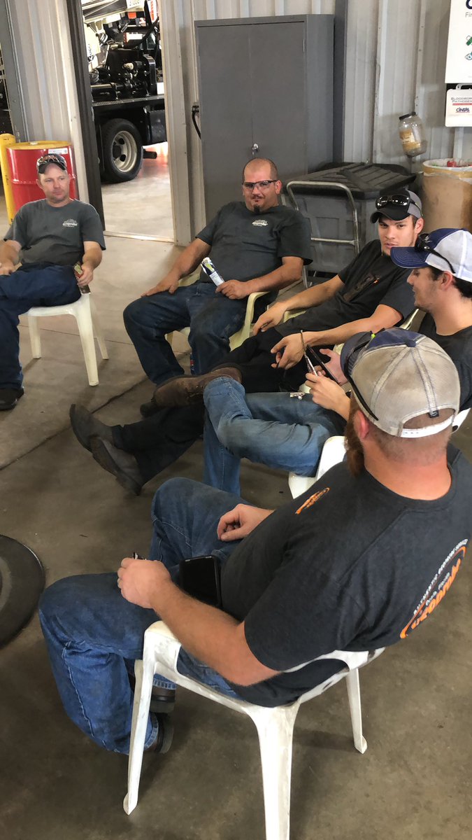 GeoprobeService's tweet photo. When it’s still 90 degrees in October. Sometimes you need to stop and have some popsicles.
#workinghard https://t.co/sn1ZOU9sP2